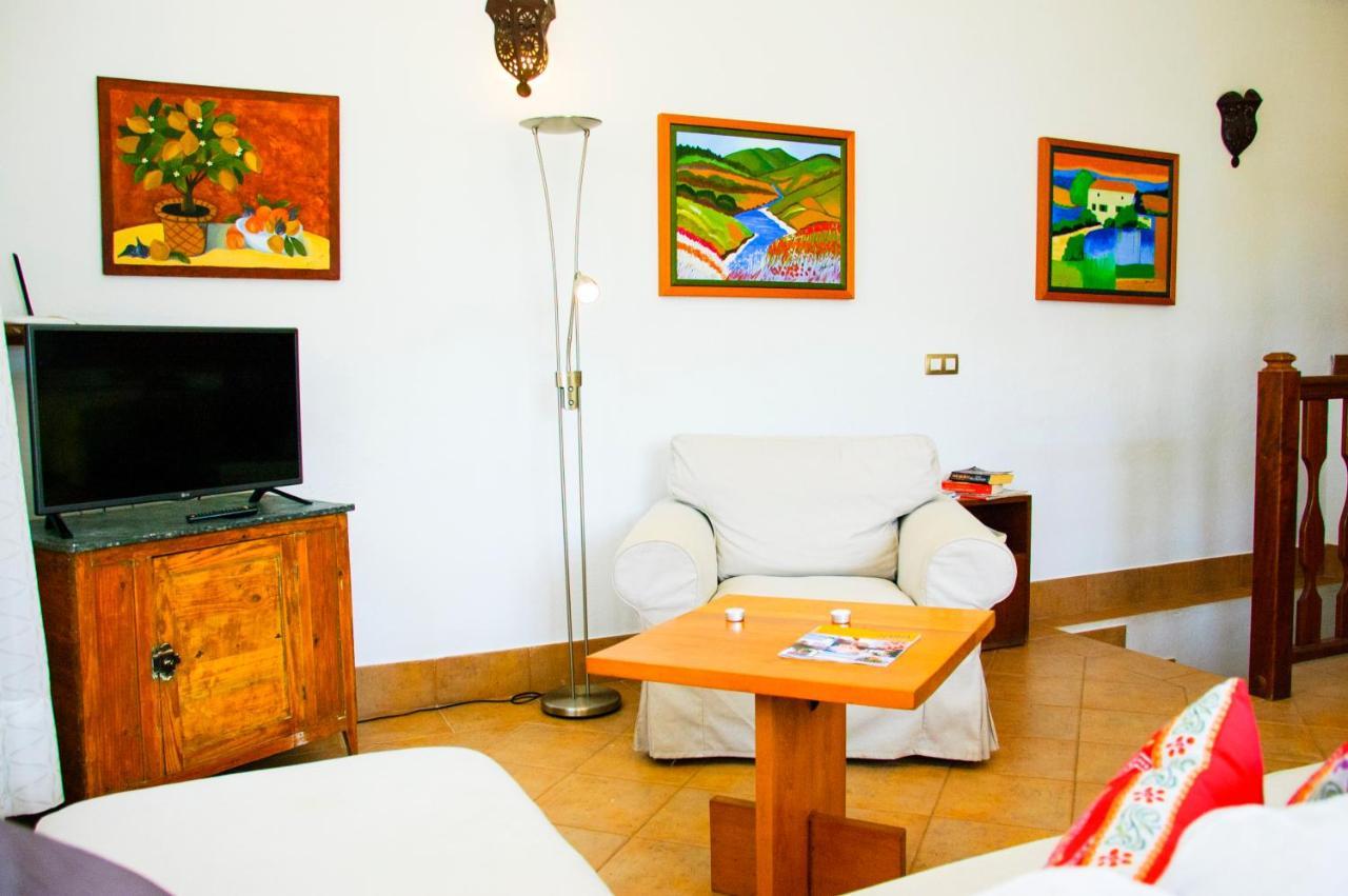 Casa Rural Villa Lola Y Juan 해리아 외부 사진